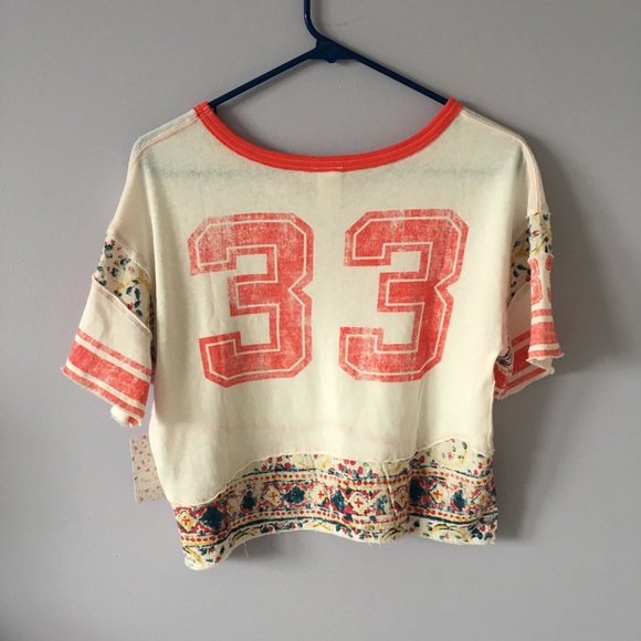 NWT! Free people 33 t-shirt - Picture 2 of 3